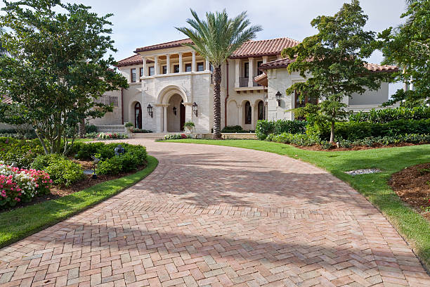 Reasons to Select Us for Your Driveway Paving Requirements in La Joya, TX